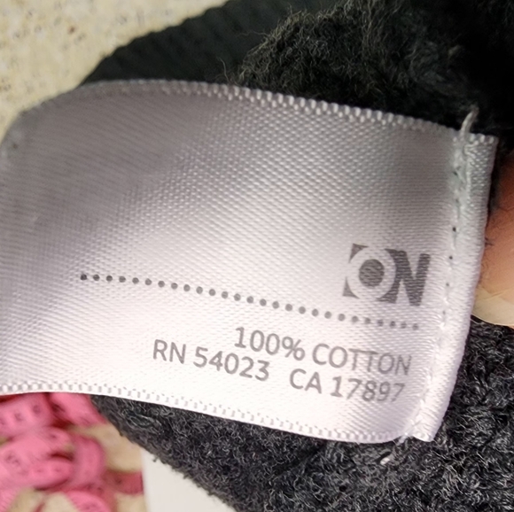 Chaps   half button down cable knit sweater hoodie - Picture 8 of 8